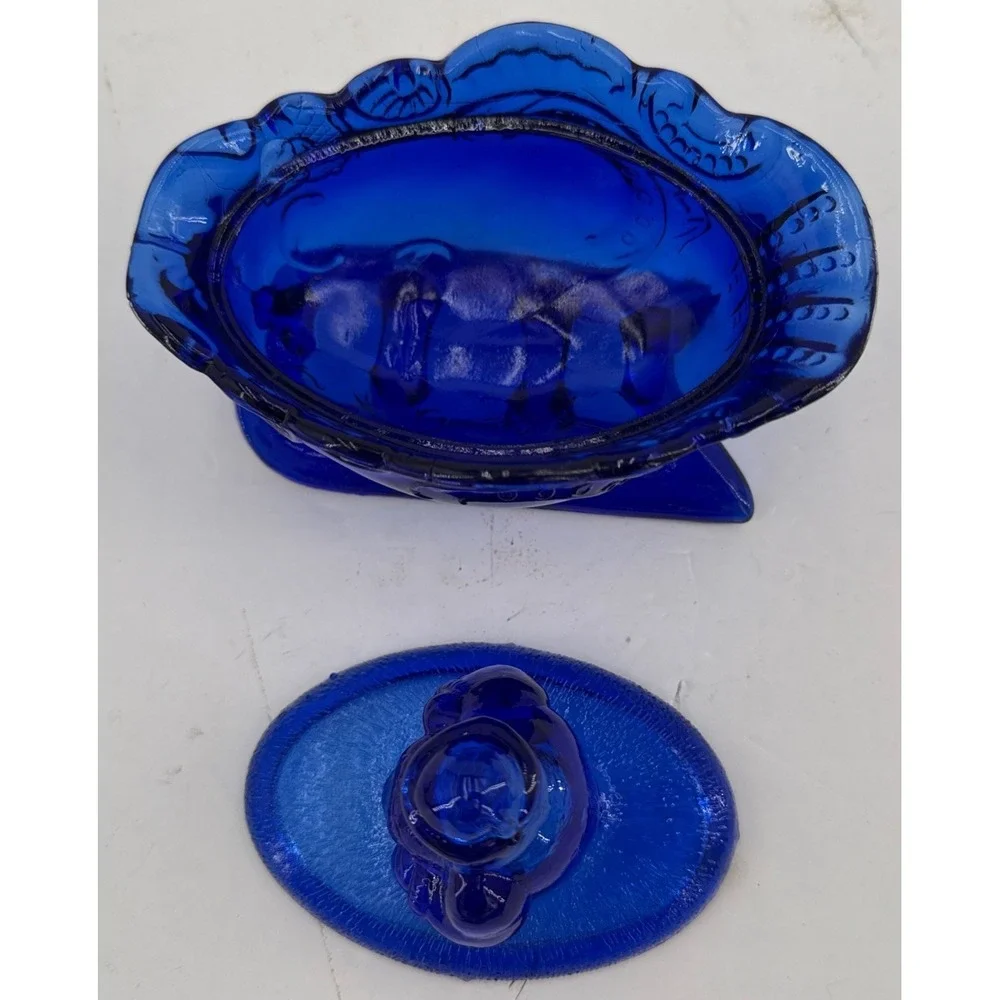 Vtg Westmoreland Cobalt Blue Santa on A Nest Sleigh Covered Dish, Candy,